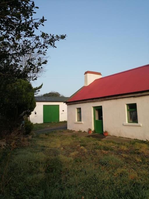-Going Back In Time- 200 Year Old Farmhouse Creegh Exterior photo